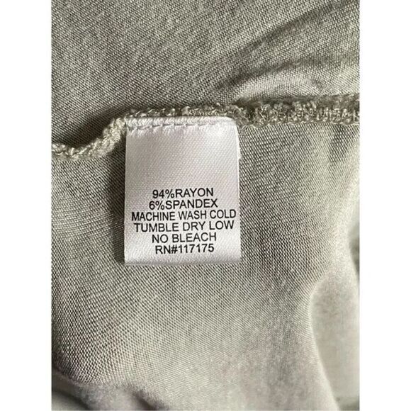 1672 Boho Sage Green Top Size Large - Picture 6 of 6